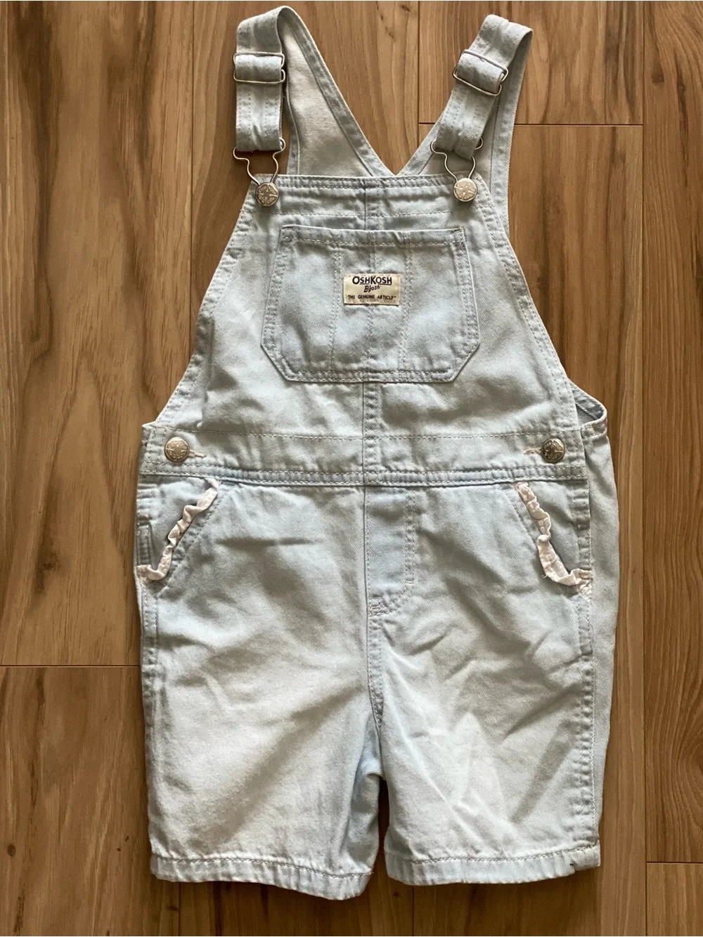 OshKosh B'gosh Light Blue Denim Shortalls with Ruffle Pockets Size 5 Toddler